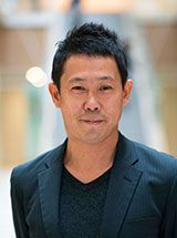 教授　都丸 孝之