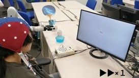 研究室での実験